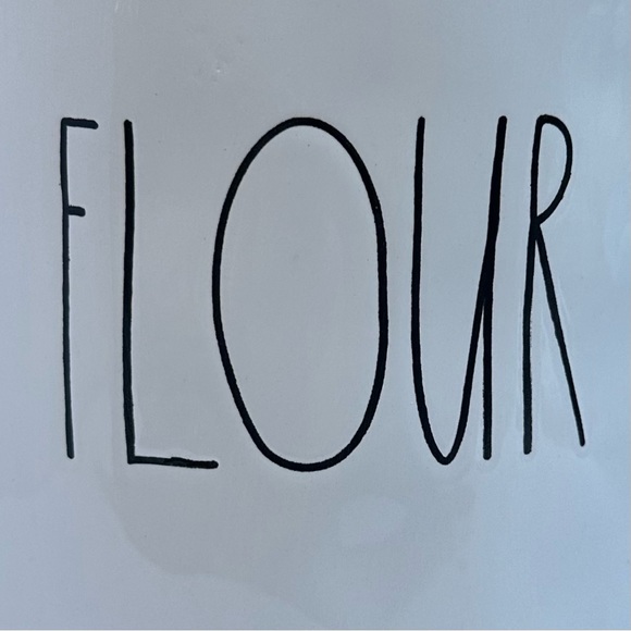 Rae Dunn FLOUR Canister White Black Large Letter Flat Lid Dimples NWT 2018 OG - Picture 3 of 15